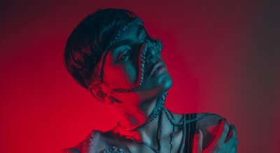 https://blue-sn.com/wp-content/uploads/2024/06/showcase-details-2-6.jpg